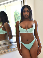 Tessa Modeling Ebony - 05