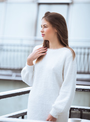 The Green-eyed Beauty Expose Her Perfect Ass - 02