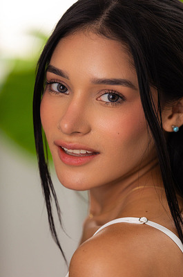 Lovely Muse Carolina Guerrero - 00