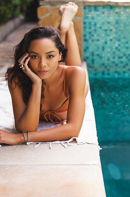Danielle Alcaraz - 07