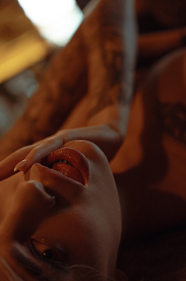 Tattooed Blonde Kisa Shows Off Her Shaved Pussy - 11