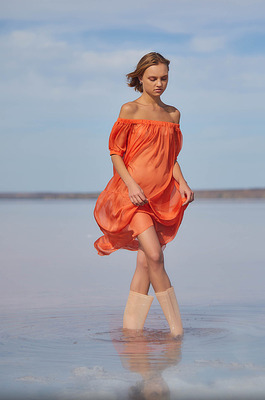 Hannah Ray - Petite Beauty & Tiny Natural Tits - 13