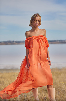 Hannah Ray - Petite Beauty & Tiny Natural Tits - 17