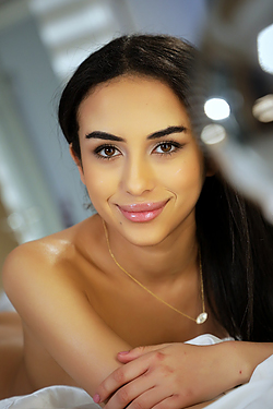 Tasha Lustn