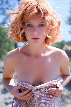 Marta Gromova Redhead Sexual Dynamite