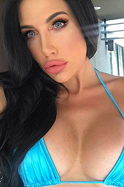 Jaclyn Taylor