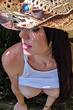 Kayla Kiss Cowgirl Next Door