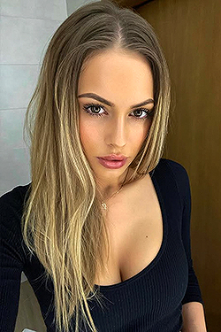 Polish Supermom Oliwia Podgorska